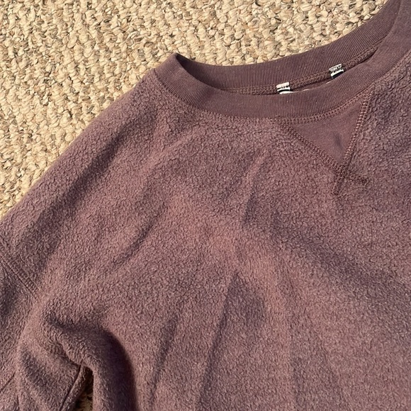 American Eagle Sweater - Picture 2 of 4